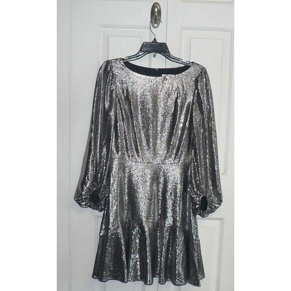 Eliza J Women's 3/4 Sleeve Fit & Flare Dress in Metallic Silver Size 6 MSRP $168 - Picture 3 of 6